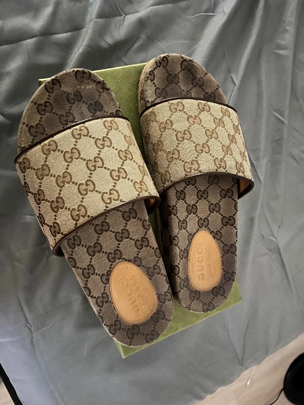 Gucci gg mens slide